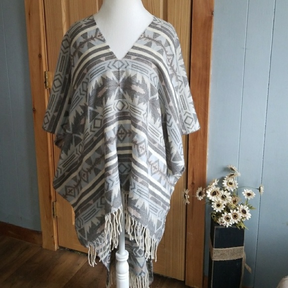 Free People Sweaters - Free People Aztec Blanket Poncho (OS)